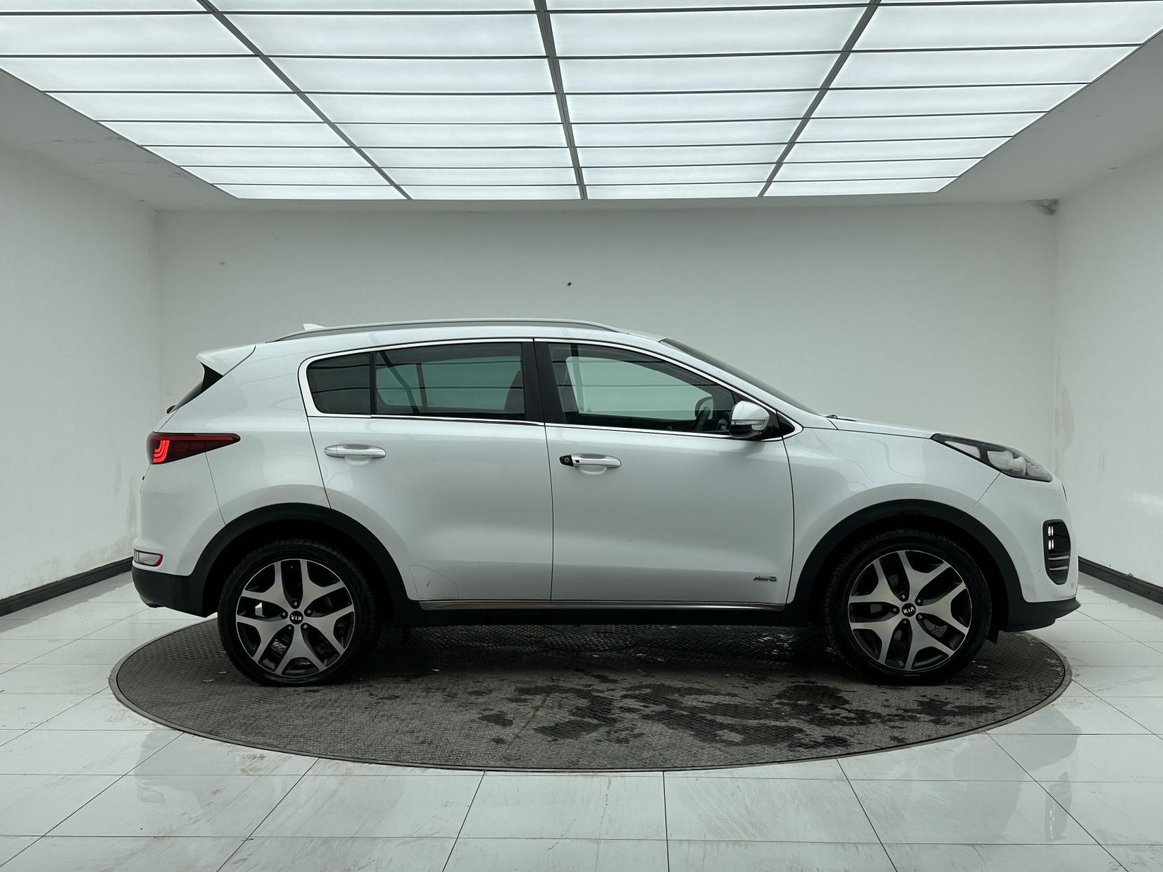 Kia Sportage 2.0 CRDi GT-Line SUV 5dr Diesel Auto AWD Euro 6 (134 bhp)