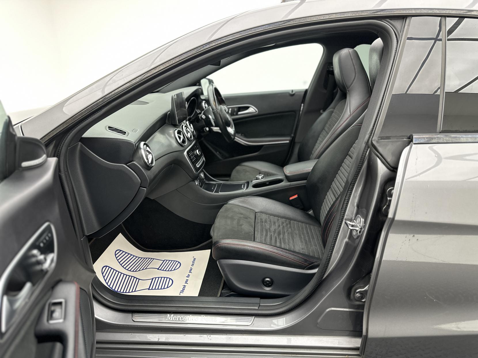 Mercedes-Benz CLA 1.6 CLA200 AMG Line Night Edition (Plus) Coupe 4dr Petrol 7G-DCT Euro 6 (s/s) (156 ps)