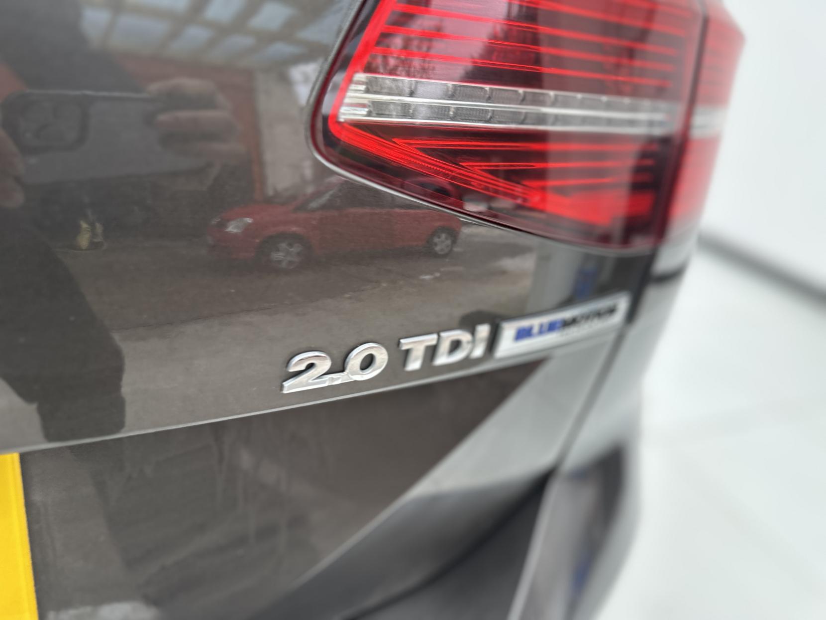 Volkswagen Passat 2.0 TDI GT Estate 5dr Diesel DSG Euro 6 (s/s) (150 ps)