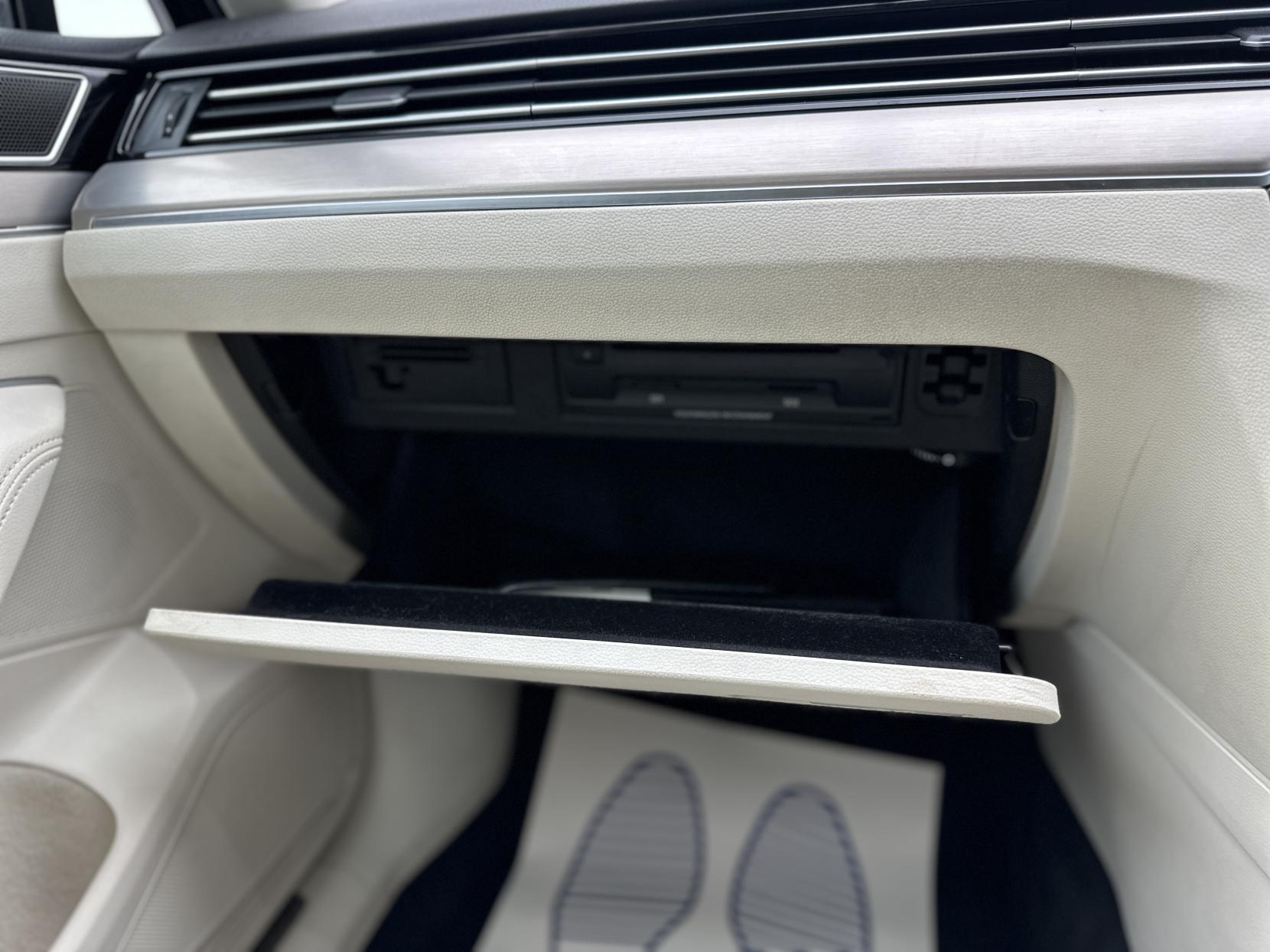 Volkswagen Passat 2.0 TDI GT Estate 5dr Diesel DSG Euro 6 (s/s) (150 ps)