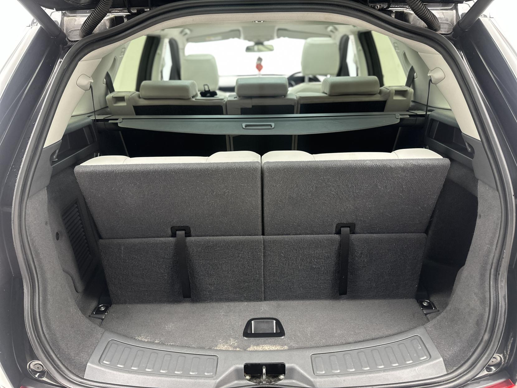 Land Rover Discovery Sport 2.0 TD4 SE Tech SUV 5dr Diesel Auto 4WD Euro 6 (s/s) (180 ps)