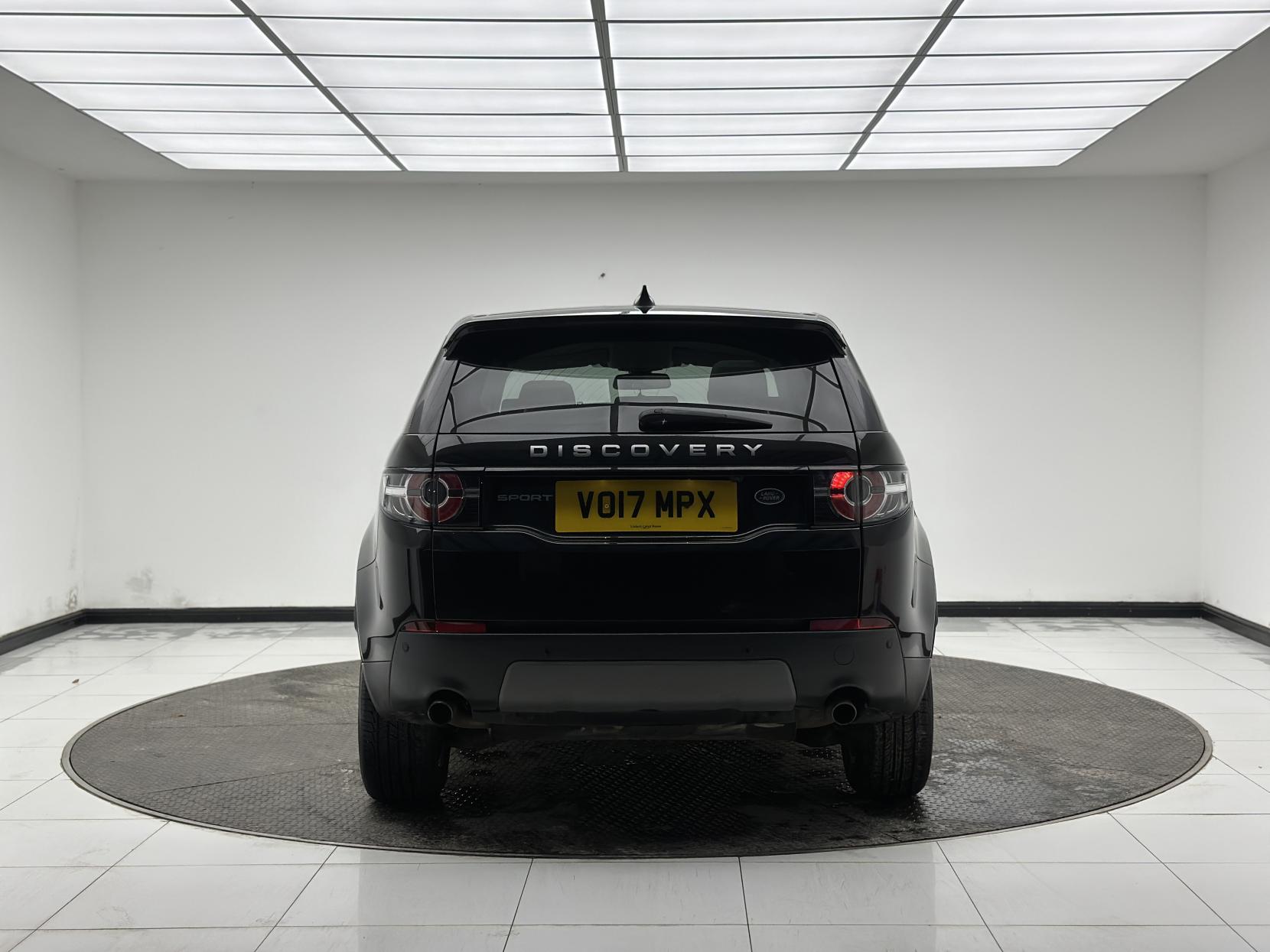 Land Rover Discovery Sport 2.0 TD4 SE Tech SUV 5dr Diesel Auto 4WD Euro 6 (s/s) (180 ps)