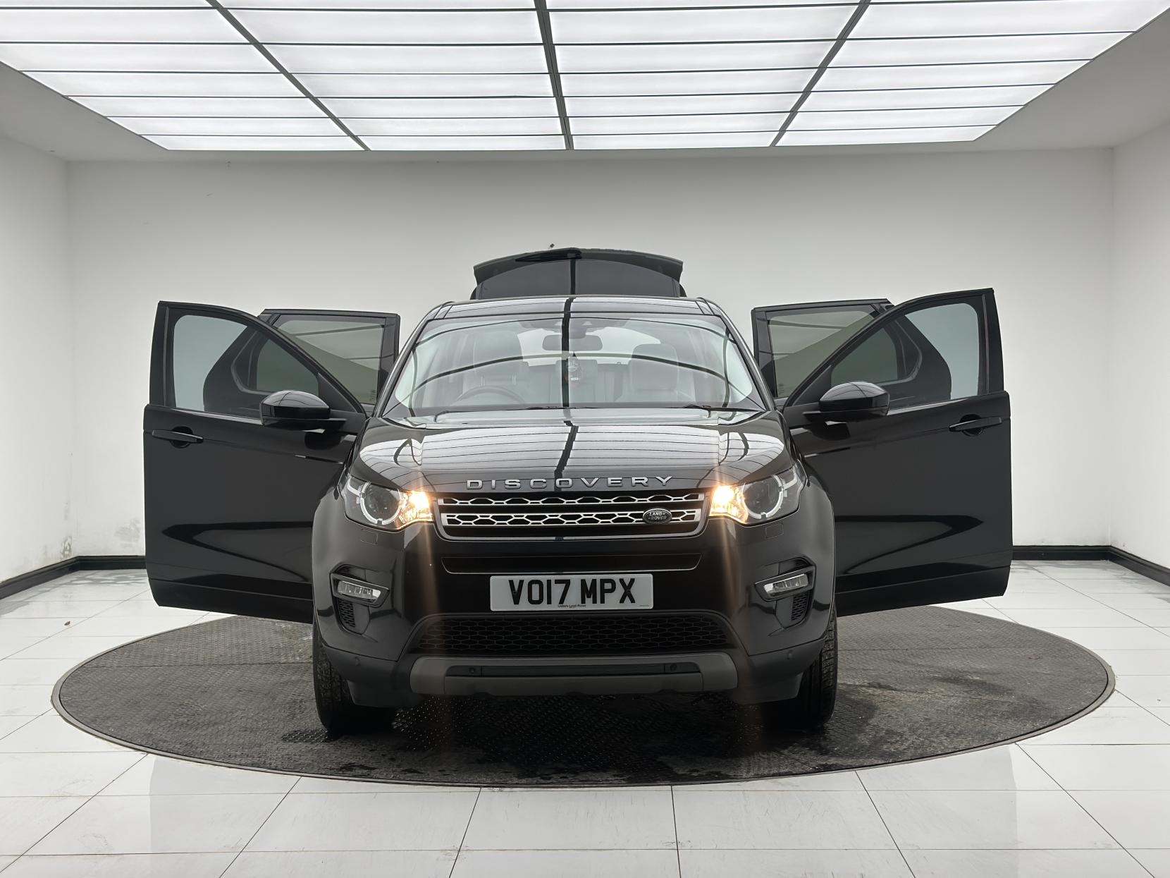 Land Rover Discovery Sport 2.0 TD4 SE Tech SUV 5dr Diesel Auto 4WD Euro 6 (s/s) (180 ps)