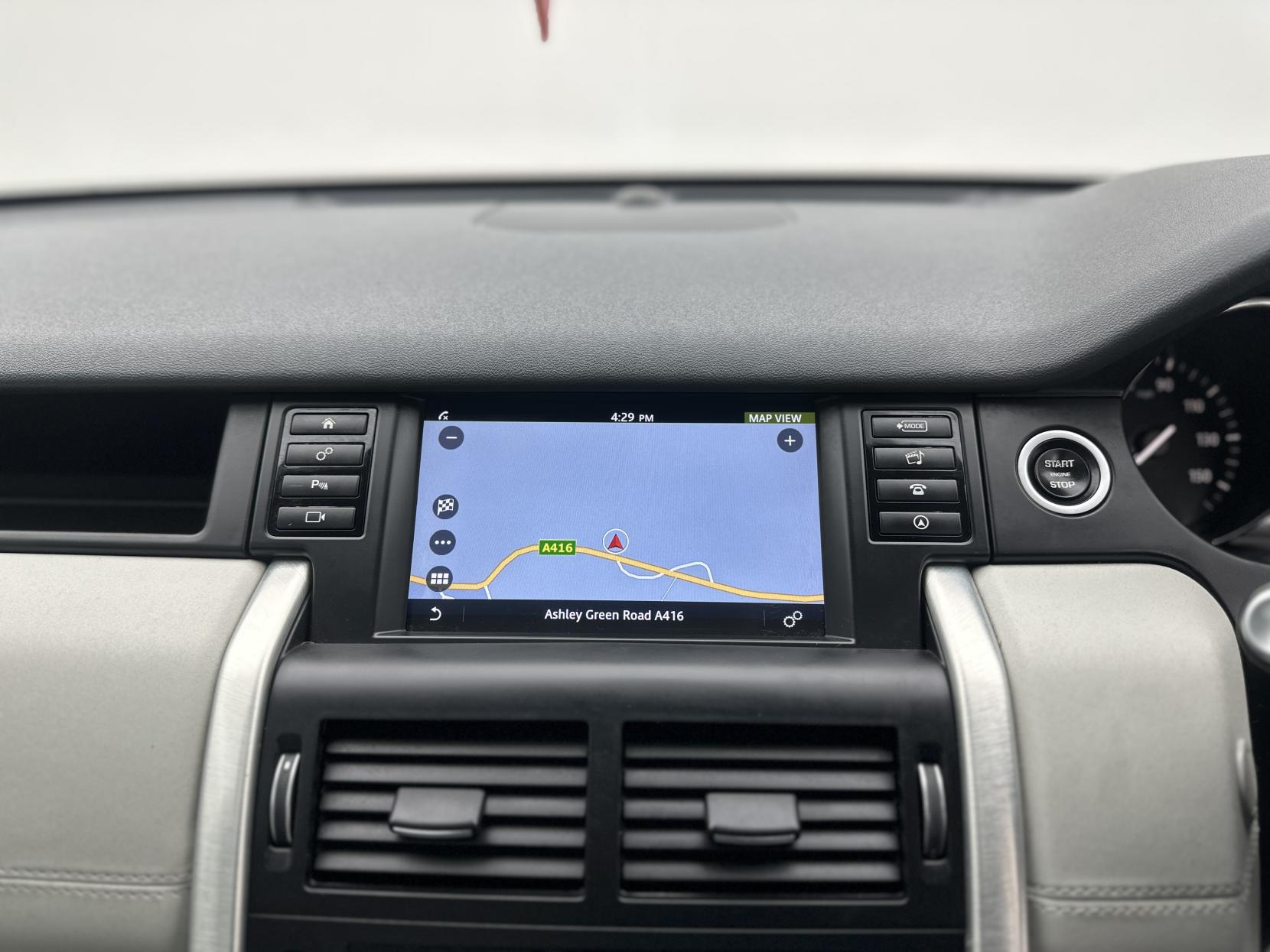 Land Rover Discovery Sport 2.0 TD4 SE Tech SUV 5dr Diesel Auto 4WD Euro 6 (s/s) (180 ps)