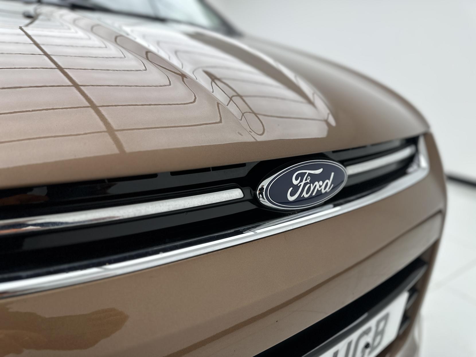 Ford Kuga 2.0 TDCi Titanium SUV 5dr Diesel Powershift AWD Euro 5 (163 ps)