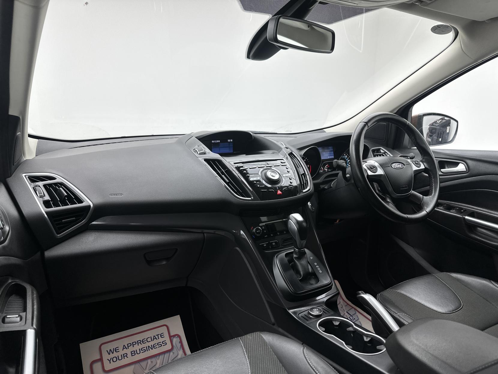 Ford Kuga 2.0 TDCi Titanium SUV 5dr Diesel Powershift AWD Euro 5 (163 ps)