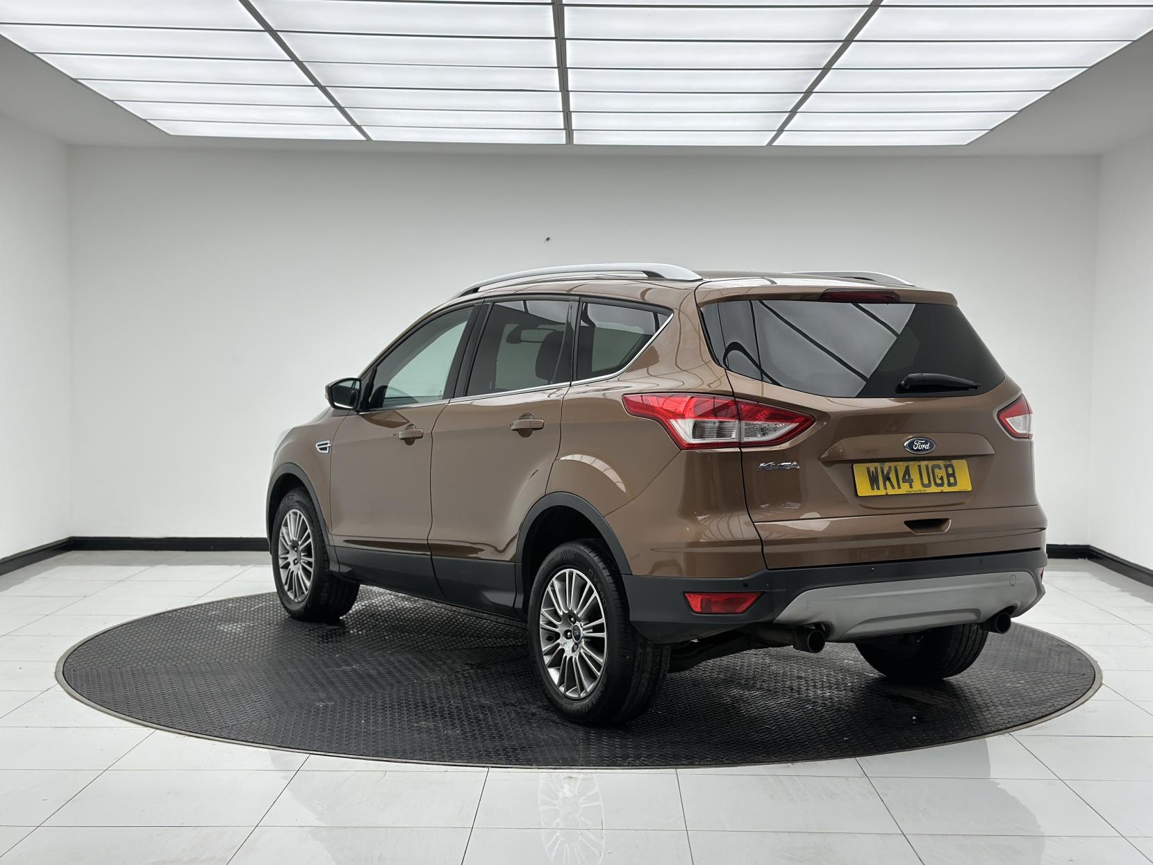 Ford Kuga 2.0 TDCi Titanium SUV 5dr Diesel Powershift AWD Euro 5 (163 ps)