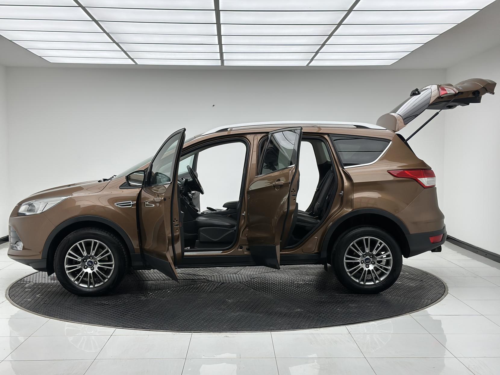 Ford Kuga 2.0 TDCi Titanium SUV 5dr Diesel Powershift AWD Euro 5 (163 ps)