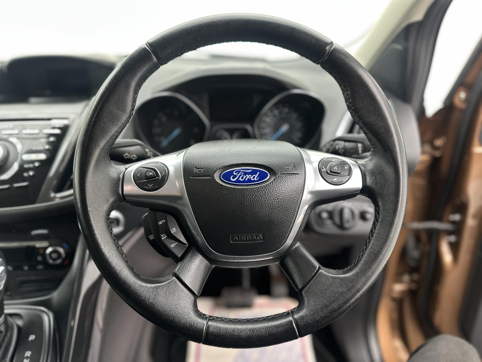 Ford Kuga 2.0 TDCi Titanium SUV 5dr Diesel Powershift AWD Euro 5 (163 ps)