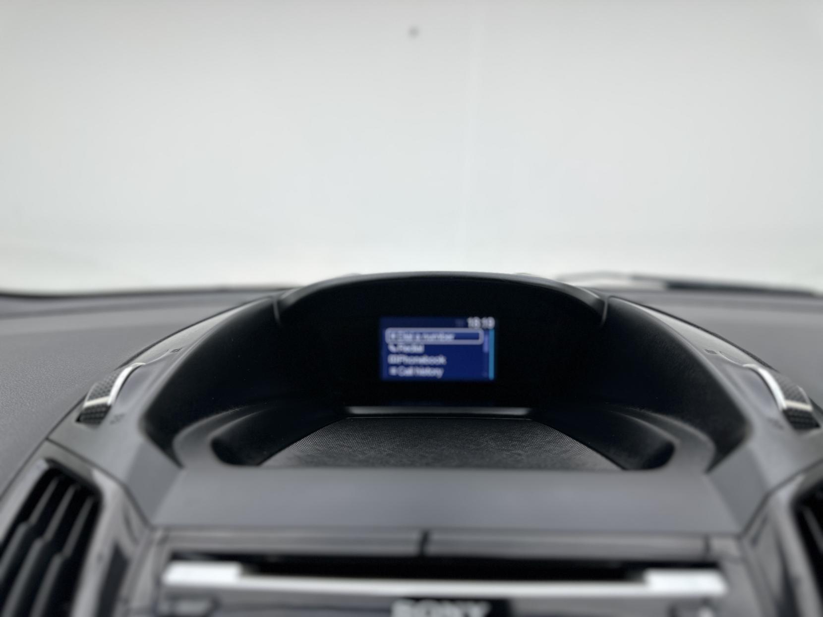 Ford Kuga 2.0 TDCi Titanium SUV 5dr Diesel Powershift AWD Euro 5 (163 ps)