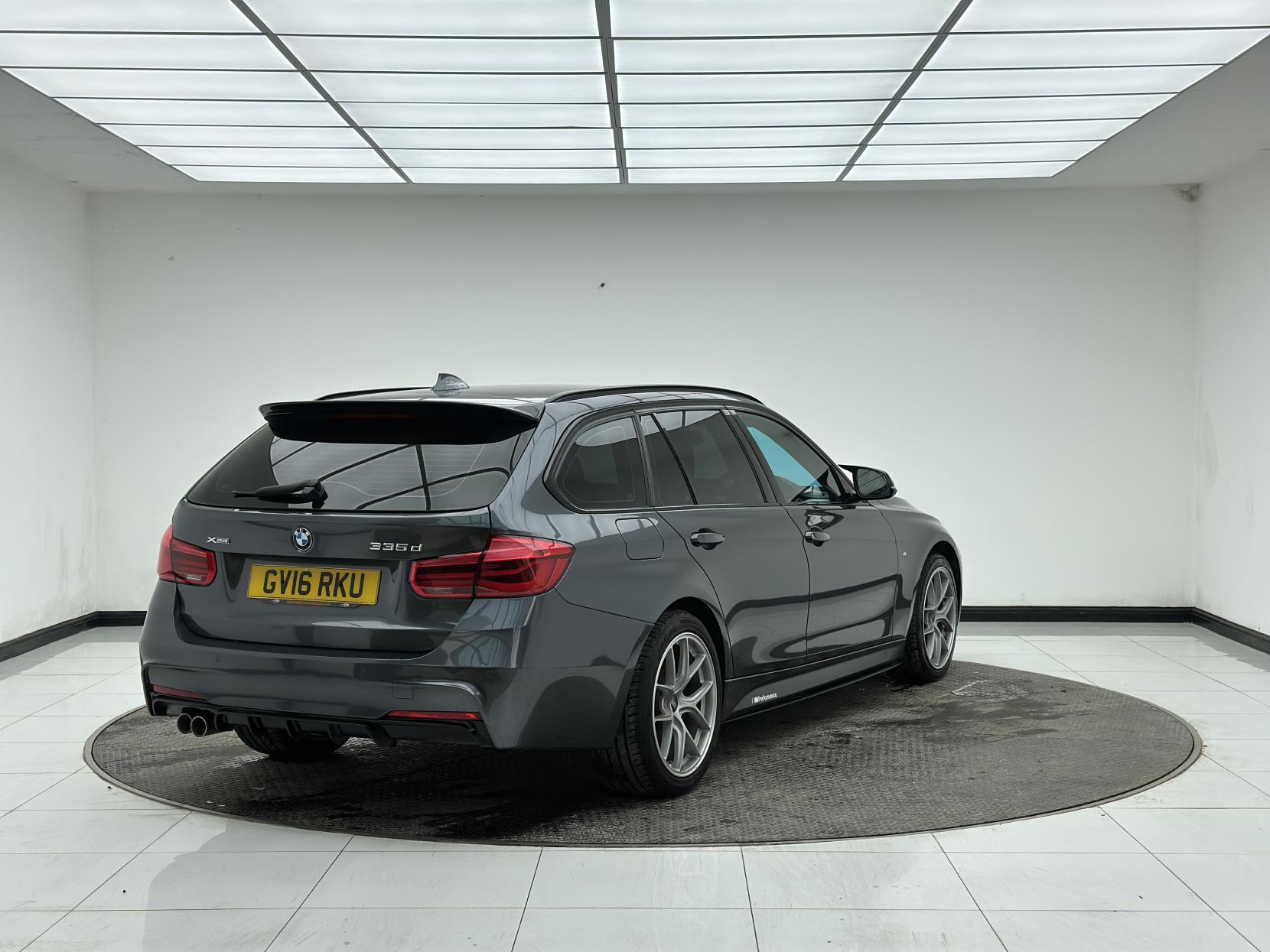 BMW 3 Series 3.0 335d M Sport Touring 5dr Diesel Auto xDrive Euro 6 (s/s) (313 ps)