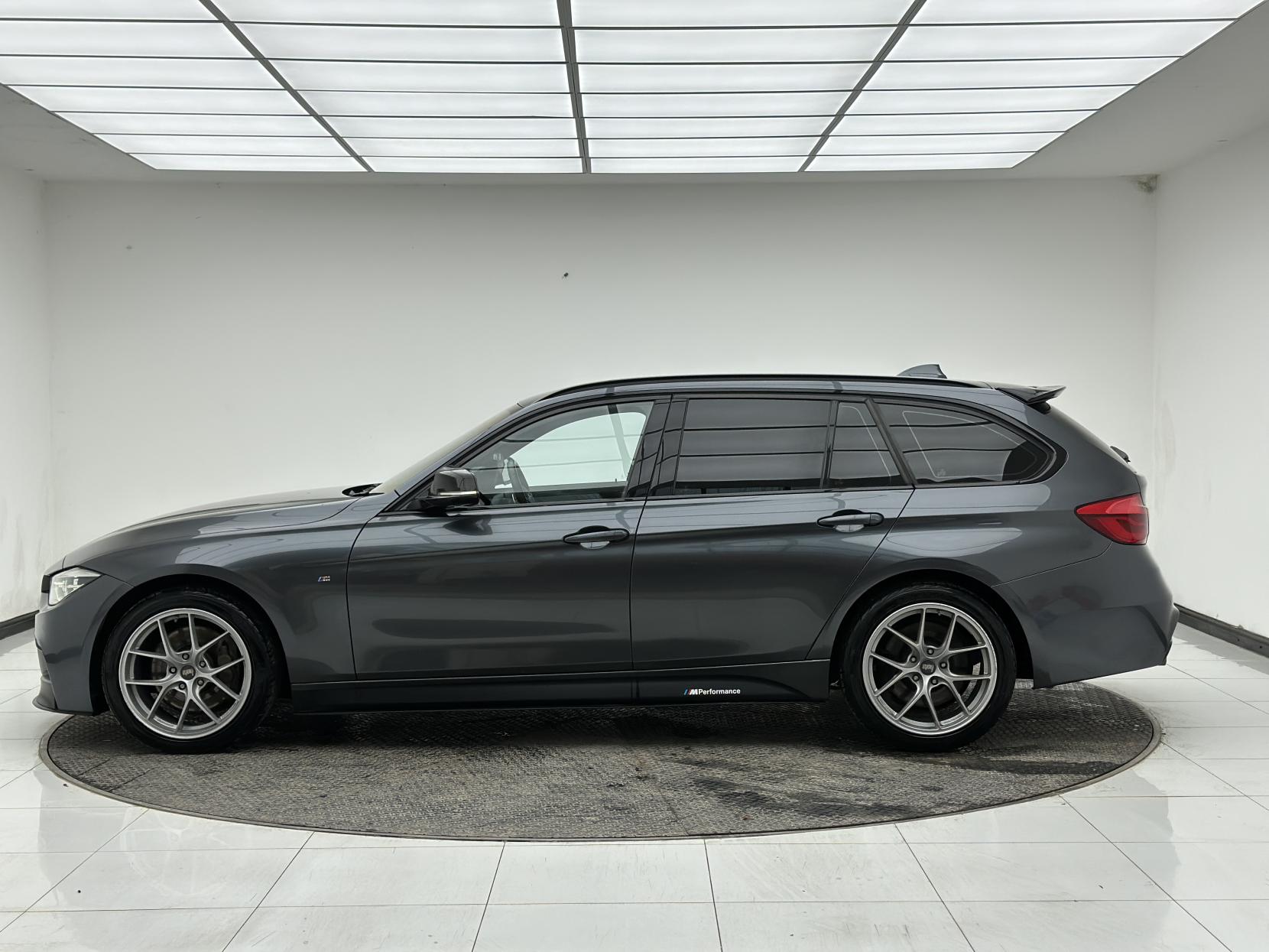 BMW 3 Series 3.0 335d M Sport Touring 5dr Diesel Auto xDrive Euro 6 (s/s) (313 ps)