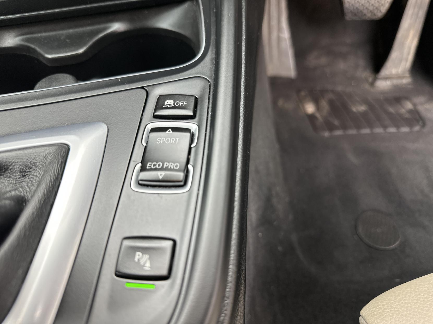 BMW 3 Series 3.0 335d M Sport Touring 5dr Diesel Auto xDrive Euro 6 (s/s) (313 ps)