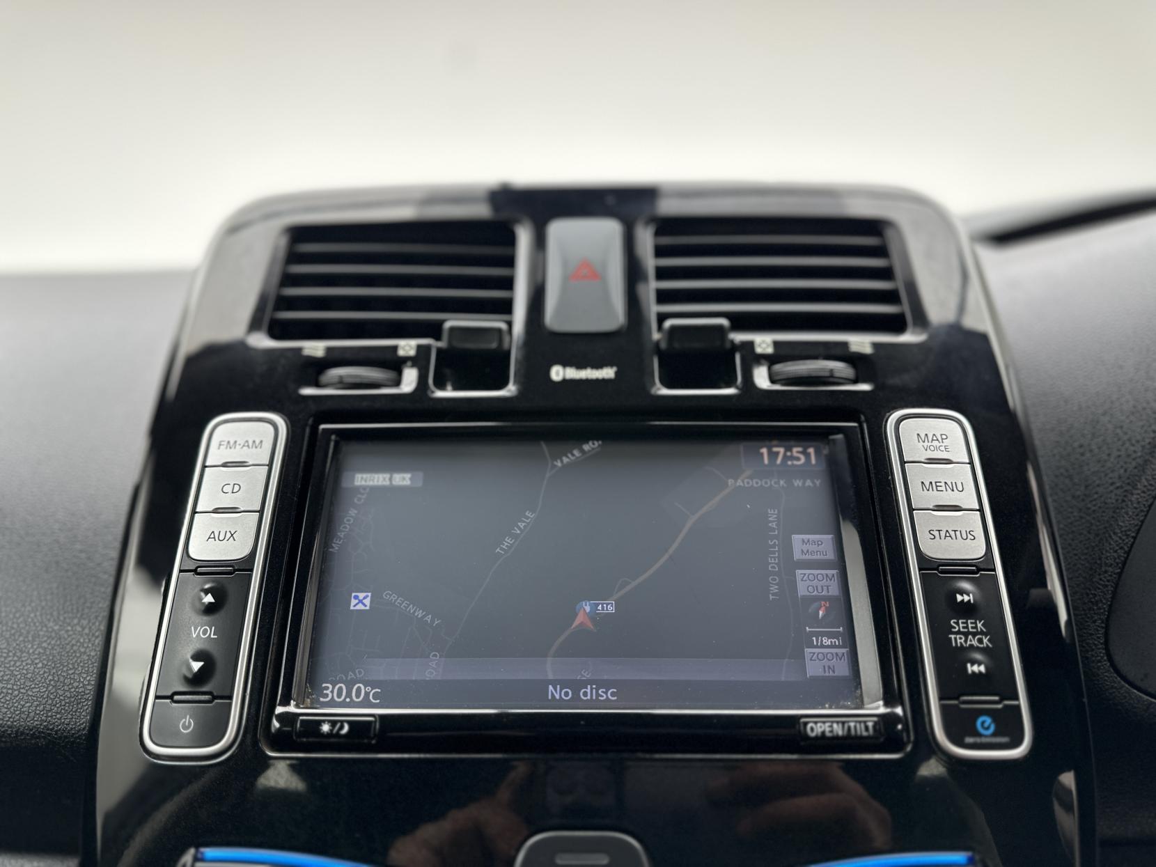 Nissan Leaf 24kWh Acenta Hatchback 5dr Electric Auto (107 bhp)