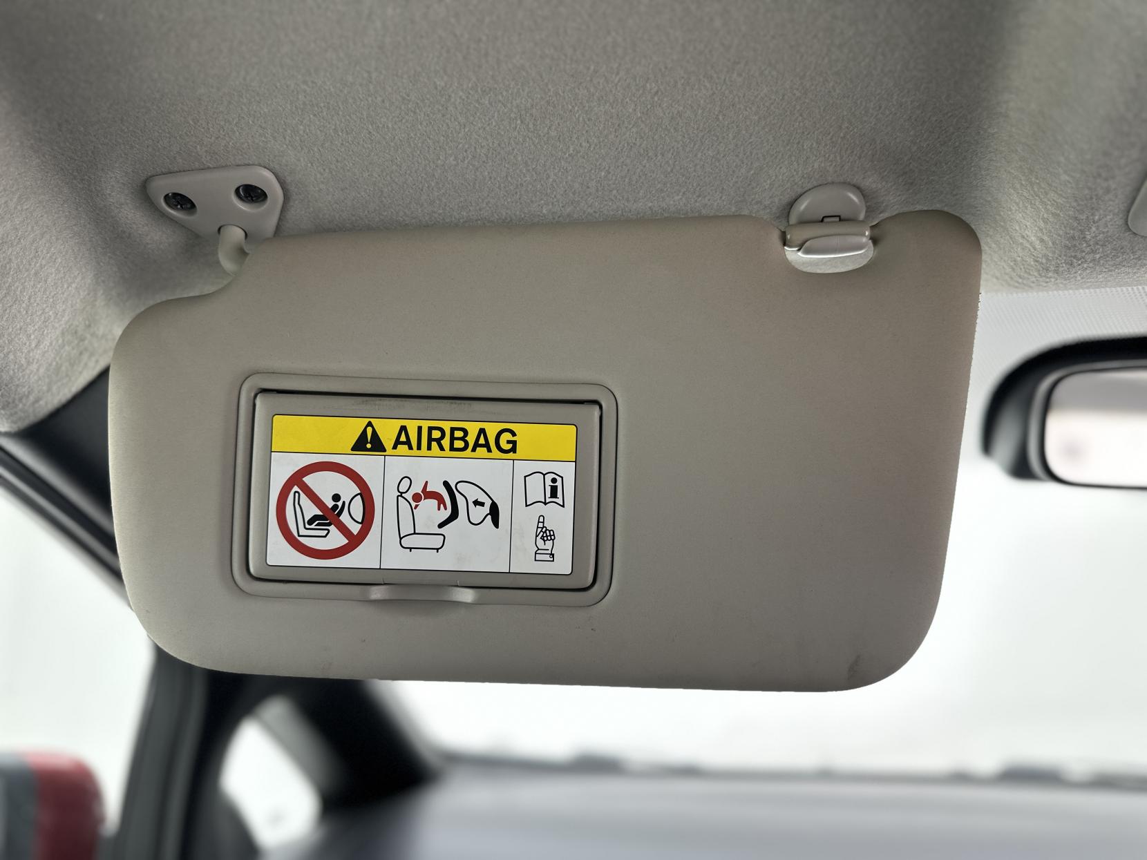 Nissan Leaf 24kWh Acenta Hatchback 5dr Electric Auto (107 bhp)