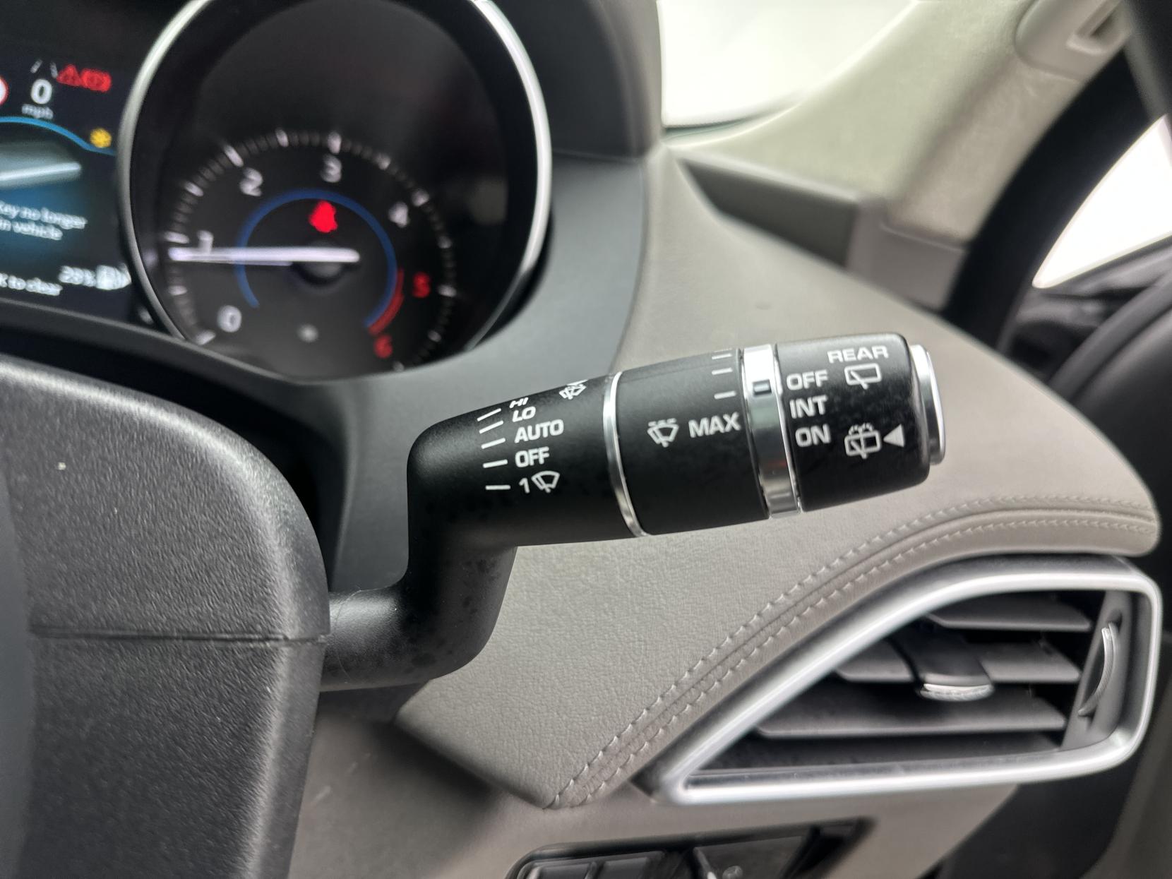 Jaguar F-PACE 2.0 D180 Portfolio SUV 5dr Diesel Auto AWD Euro 6 (s/s) (180 ps)