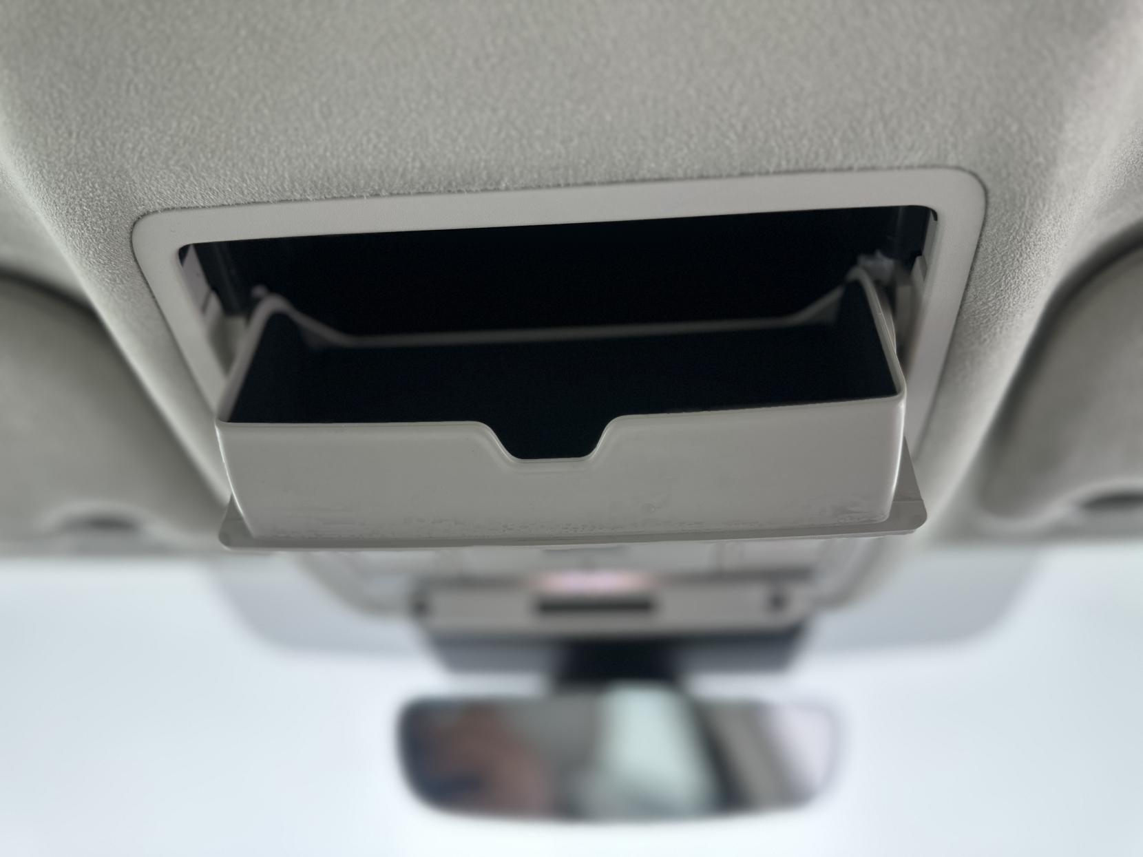 Jaguar F-PACE 2.0 D180 Portfolio SUV 5dr Diesel Auto AWD Euro 6 (s/s) (180 ps)