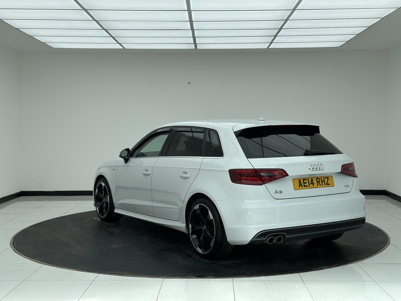 Audi A3 2.0 TDI S line Sportback 5dr Diesel Manual Euro 5 (s/s) (150 ps)