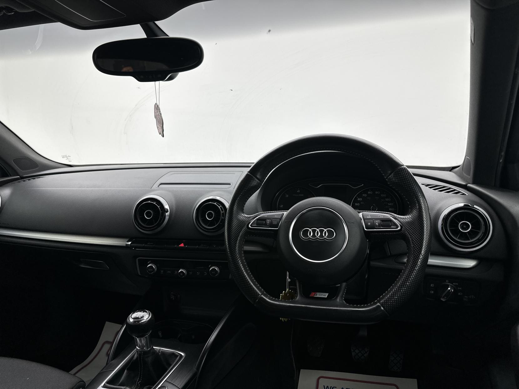 Audi A3 2.0 TDI S line Sportback 5dr Diesel Manual Euro 5 (s/s) (150 ps)