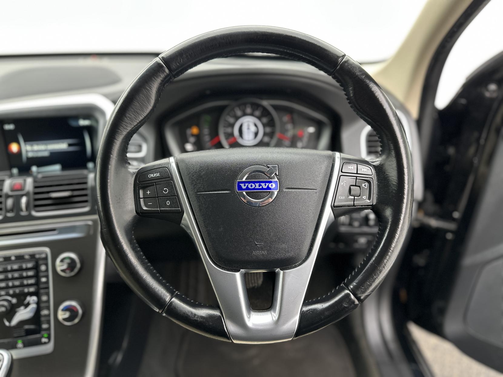 Volvo XC60 2.0 D4 SE Nav SUV 5dr Diesel Geartronic Euro 6 (s/s) (181 ps)