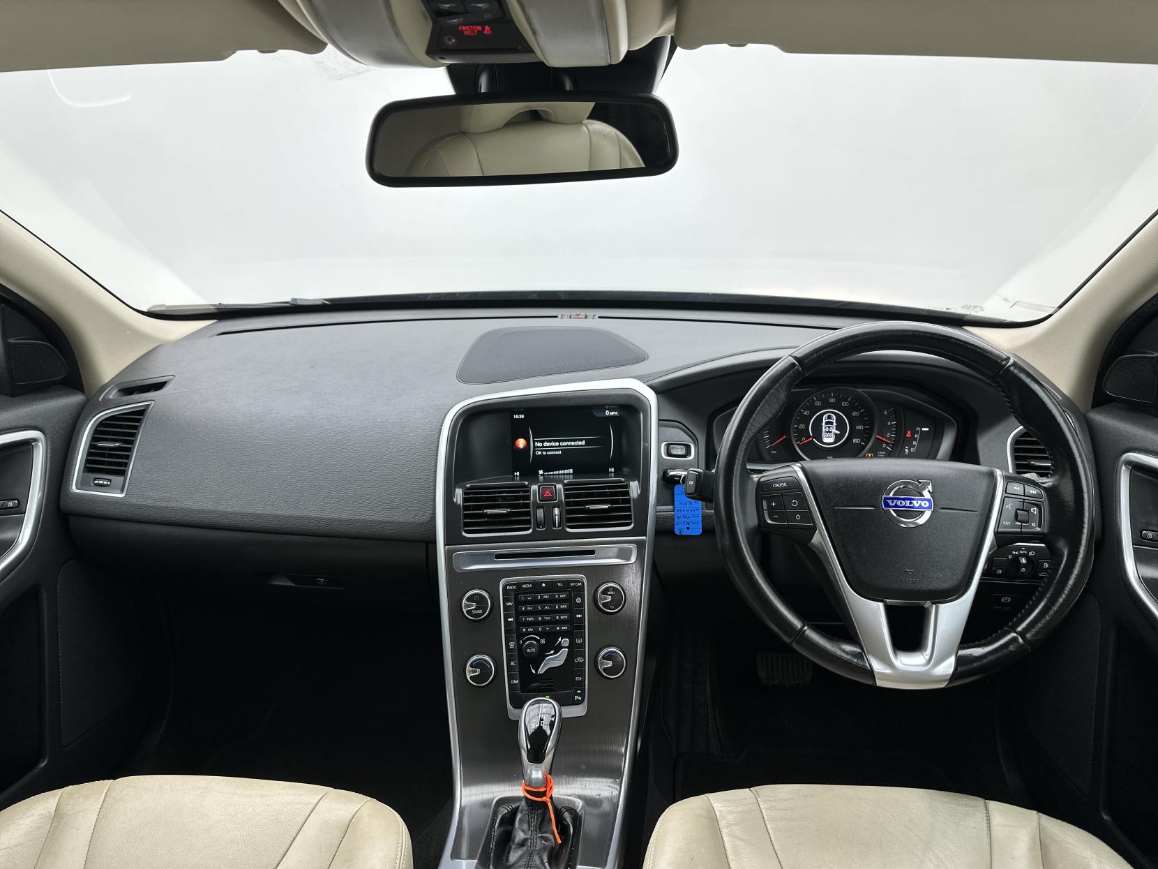 Volvo XC60 2.0 D4 SE Nav SUV 5dr Diesel Geartronic Euro 6 (s/s) (181 ps)