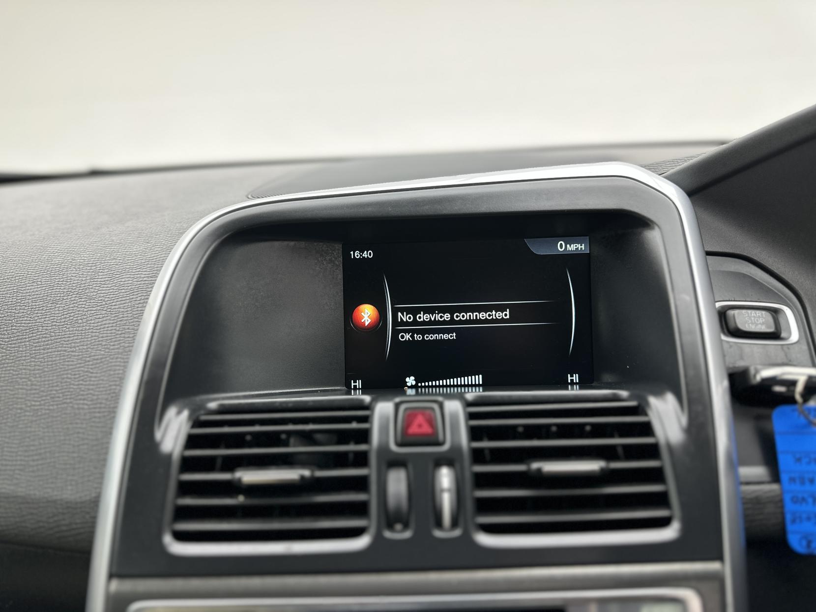 Volvo XC60 2.0 D4 SE Nav SUV 5dr Diesel Geartronic Euro 6 (s/s) (181 ps)