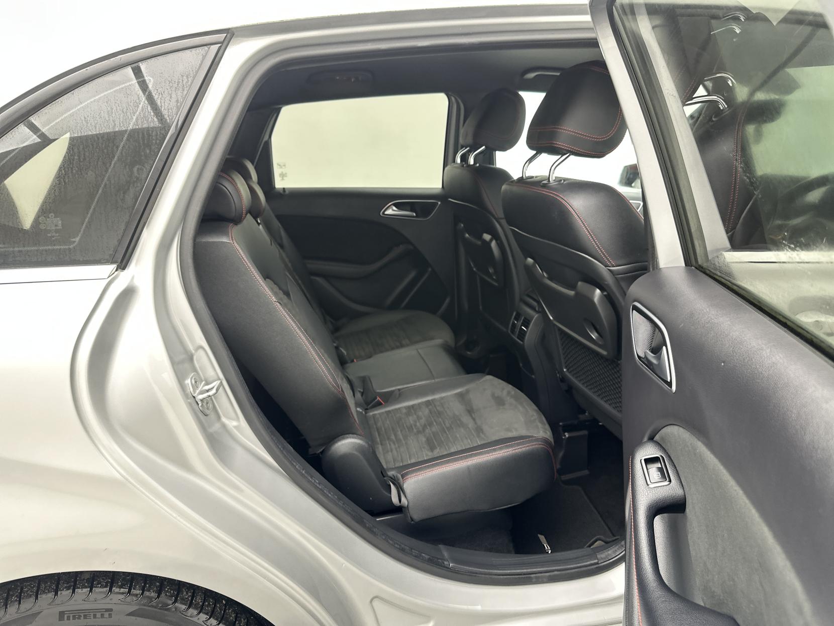 Mercedes-Benz B Class 1.6 B180 AMG Line MPV 5dr Petrol 7G-DCT Euro 6 (s/s) (122 ps)