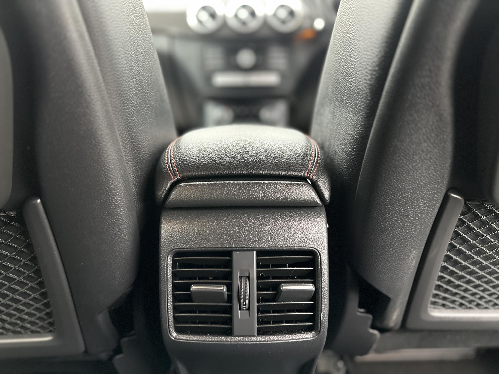 Mercedes-Benz B Class 1.6 B180 AMG Line MPV 5dr Petrol 7G-DCT Euro 6 (s/s) (122 ps)