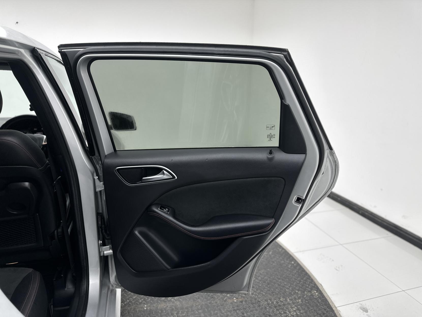 Mercedes-Benz B Class 1.6 B180 AMG Line MPV 5dr Petrol 7G-DCT Euro 6 (s/s) (122 ps)