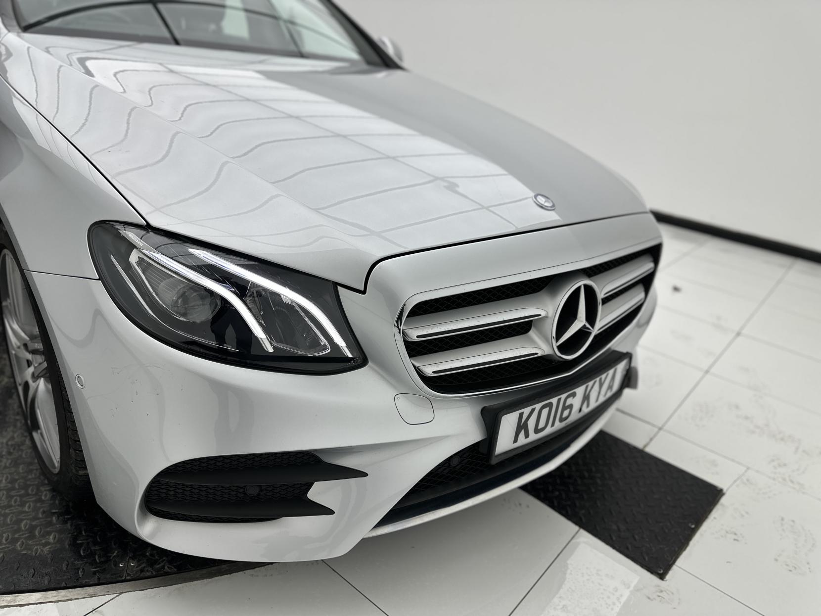Mercedes-Benz E Class 2.0 E220d AMG Line (Premium) Saloon 4dr Diesel G-Tronic+ Euro 6 (s/s) (194 ps)