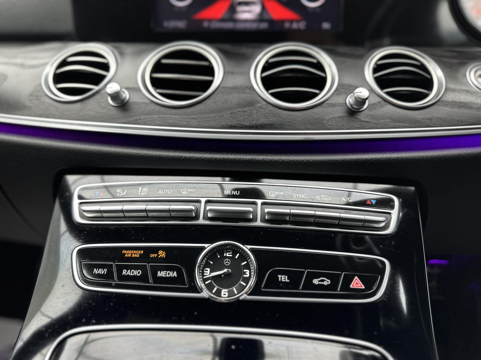 Mercedes-Benz E Class 2.0 E220d AMG Line (Premium) Saloon 4dr Diesel G-Tronic+ Euro 6 (s/s) (194 ps)