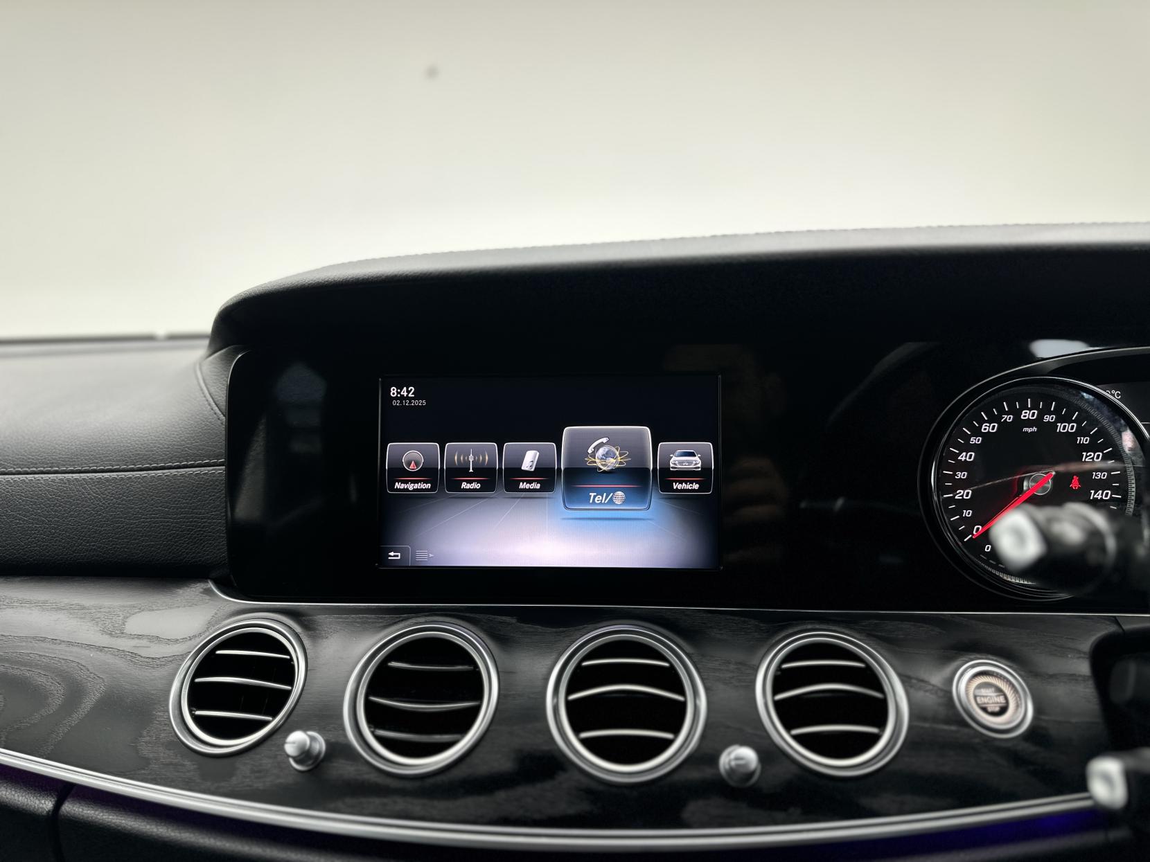 Mercedes-Benz E Class 2.0 E220d AMG Line (Premium) Saloon 4dr Diesel G-Tronic+ Euro 6 (s/s) (194 ps)