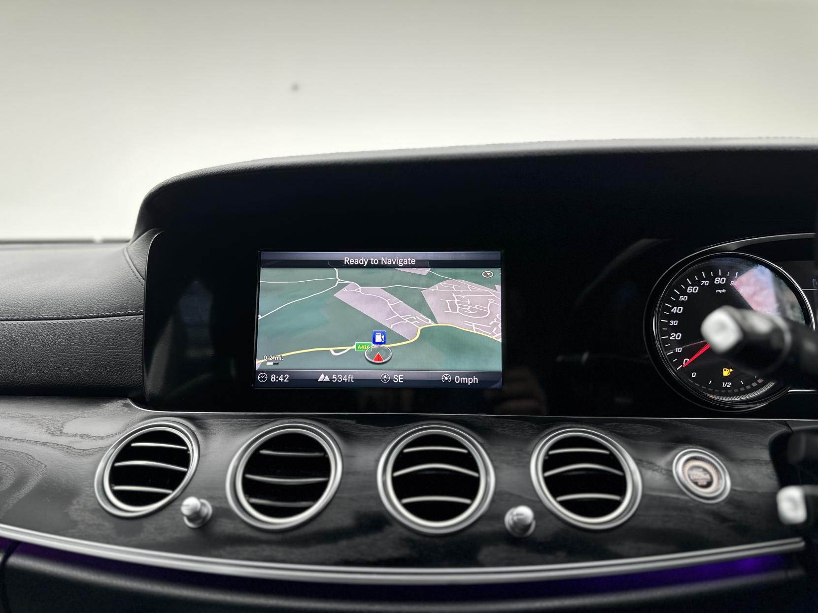 Mercedes-Benz E Class 2.0 E220d AMG Line (Premium) Saloon 4dr Diesel G-Tronic+ Euro 6 (s/s) (194 ps)