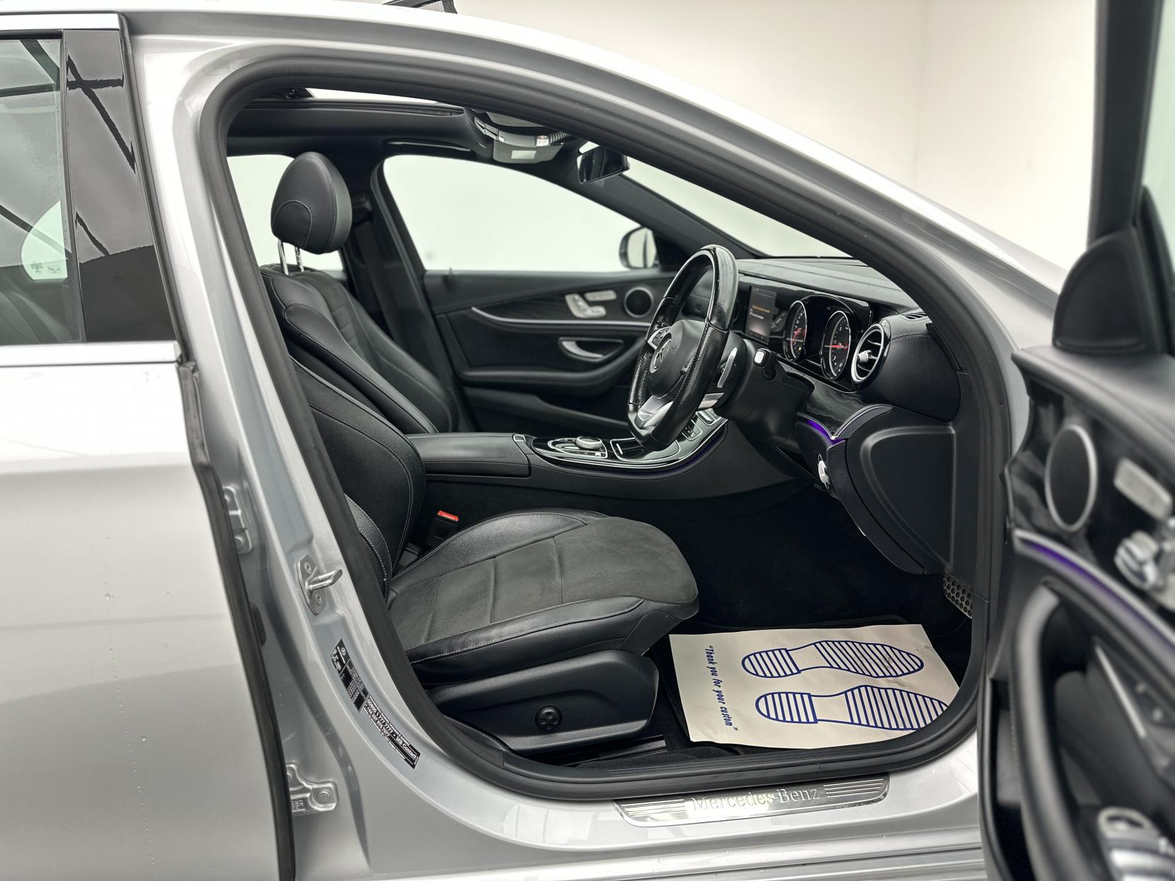 Mercedes-Benz E Class 2.0 E220d AMG Line (Premium) Saloon 4dr Diesel G-Tronic+ Euro 6 (s/s) (194 ps)