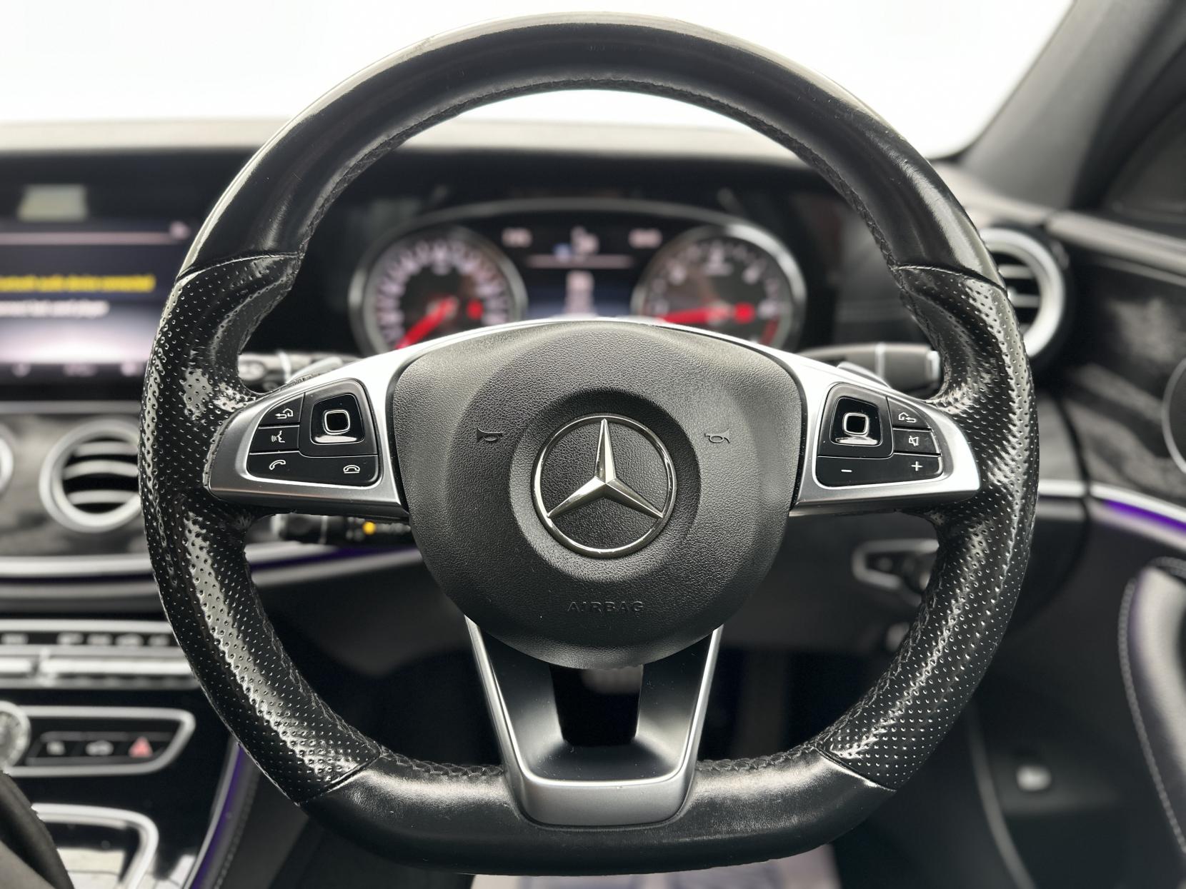 Mercedes-Benz E Class 2.0 E220d AMG Line (Premium) Saloon 4dr Diesel G-Tronic+ Euro 6 (s/s) (194 ps)