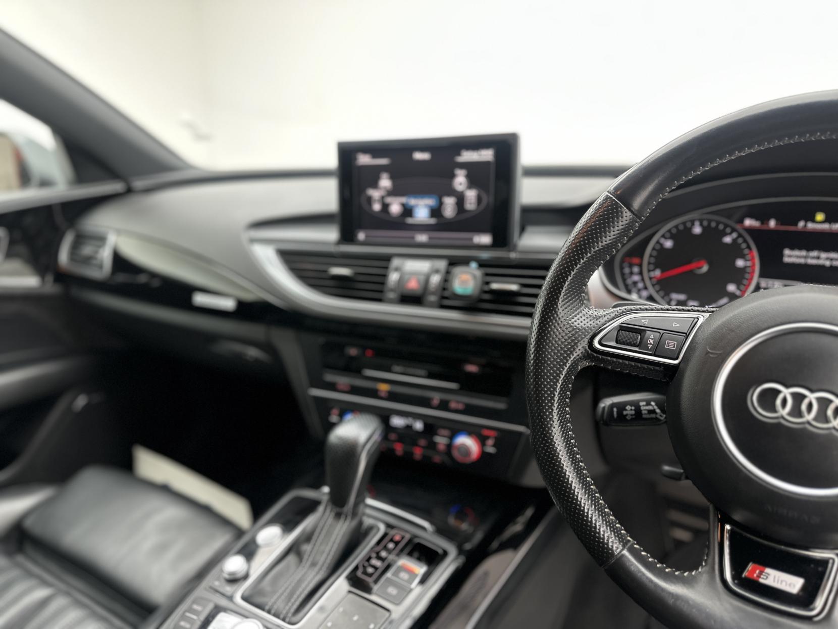 Audi A7 3.0 TDI V6 Black Edition Sportback 5dr Diesel S Tronic quattro Euro 6 (s/s) (272 ps)