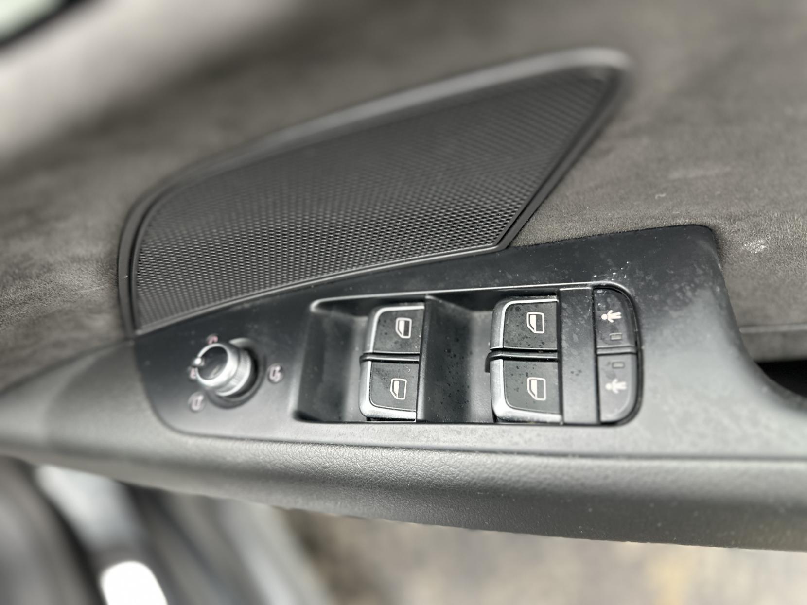 Audi A7 3.0 TDI V6 Black Edition Sportback 5dr Diesel S Tronic quattro Euro 6 (s/s) (272 ps)