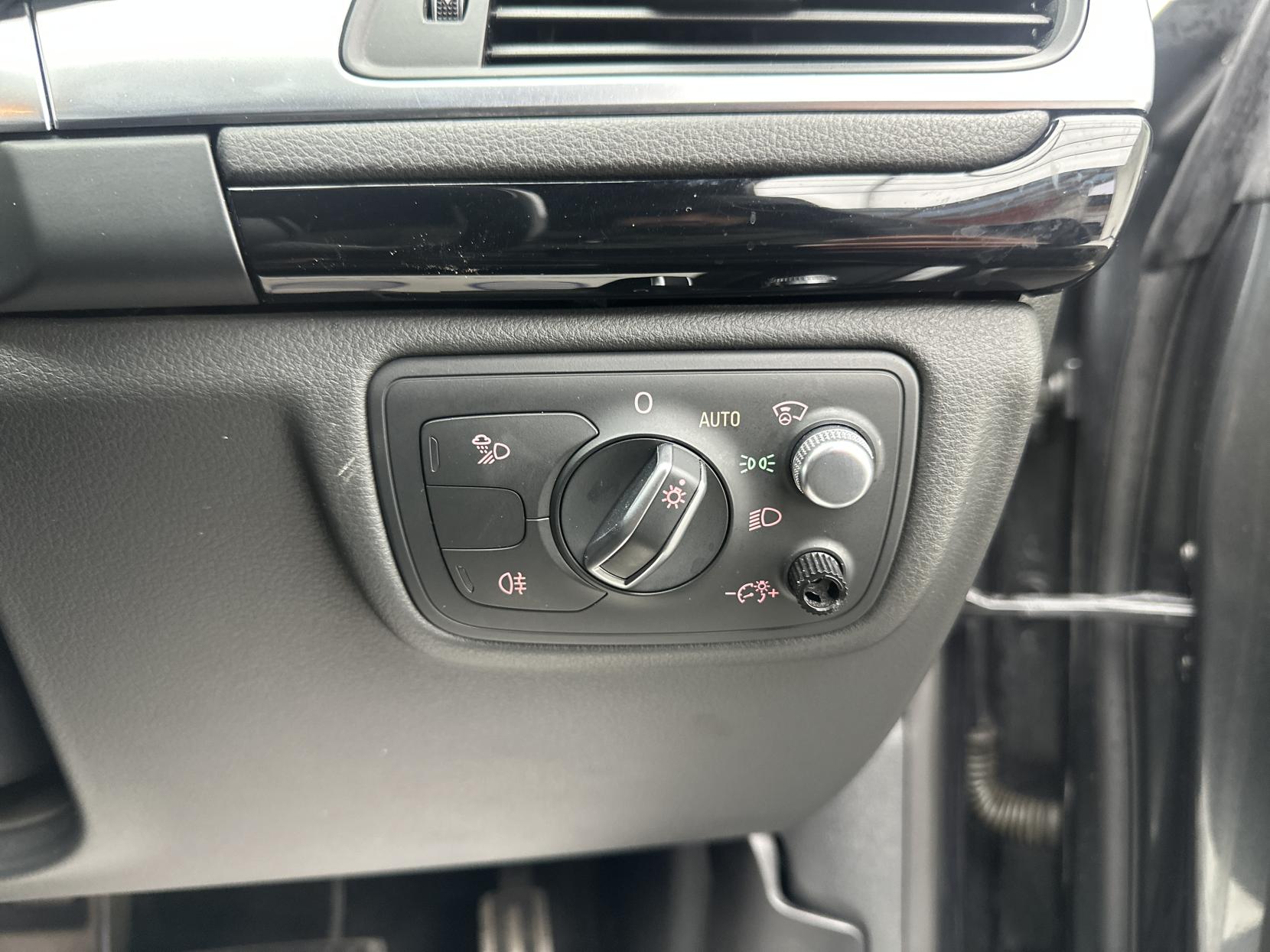 Audi A7 3.0 TDI V6 Black Edition Sportback 5dr Diesel S Tronic quattro Euro 6 (s/s) (272 ps)