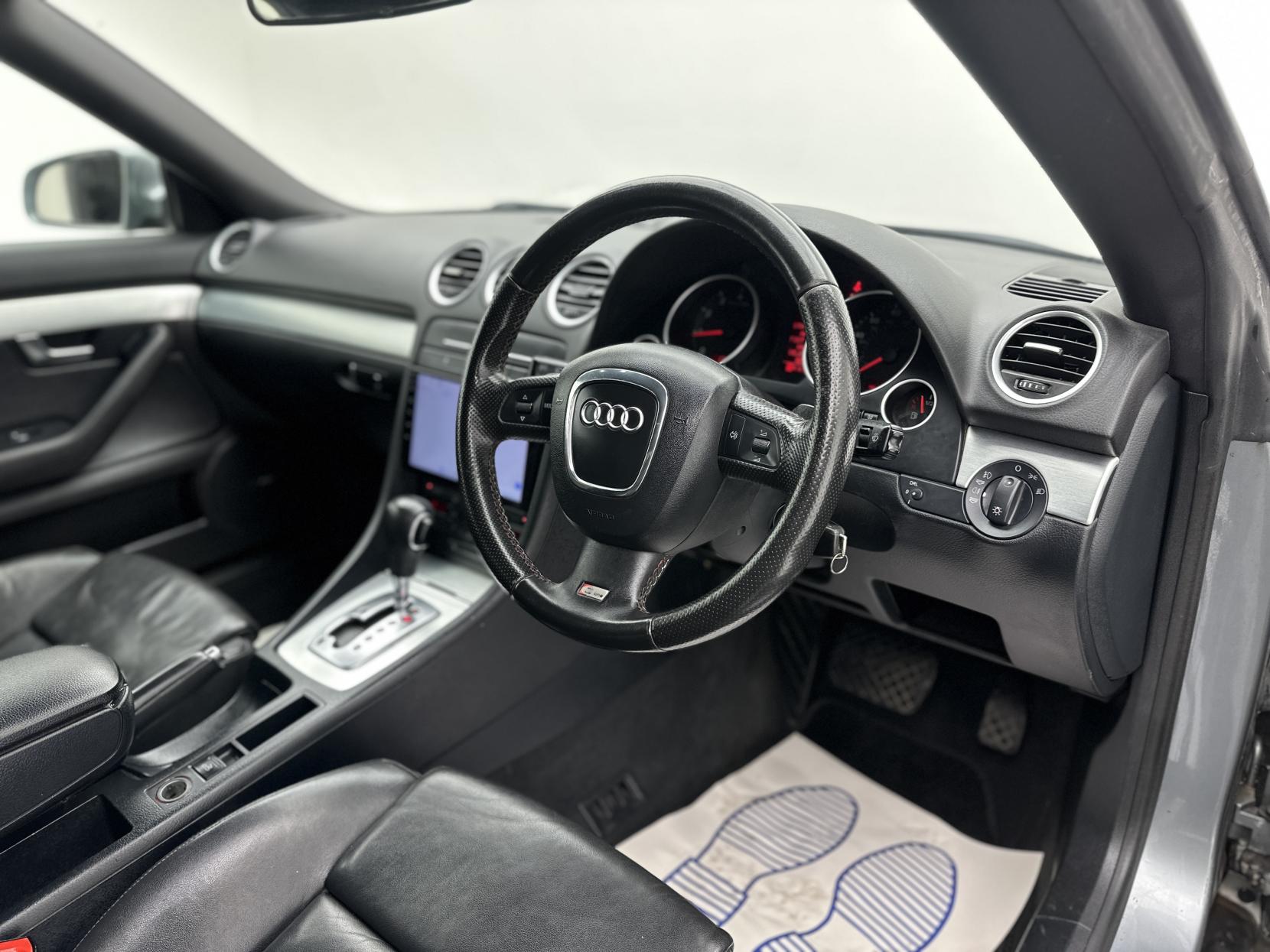 Audi A4 Cabriolet 2.0 TFSI S line Special Edition Convertible 2dr Petrol Multitronic (199 g/km, 197 bhp)