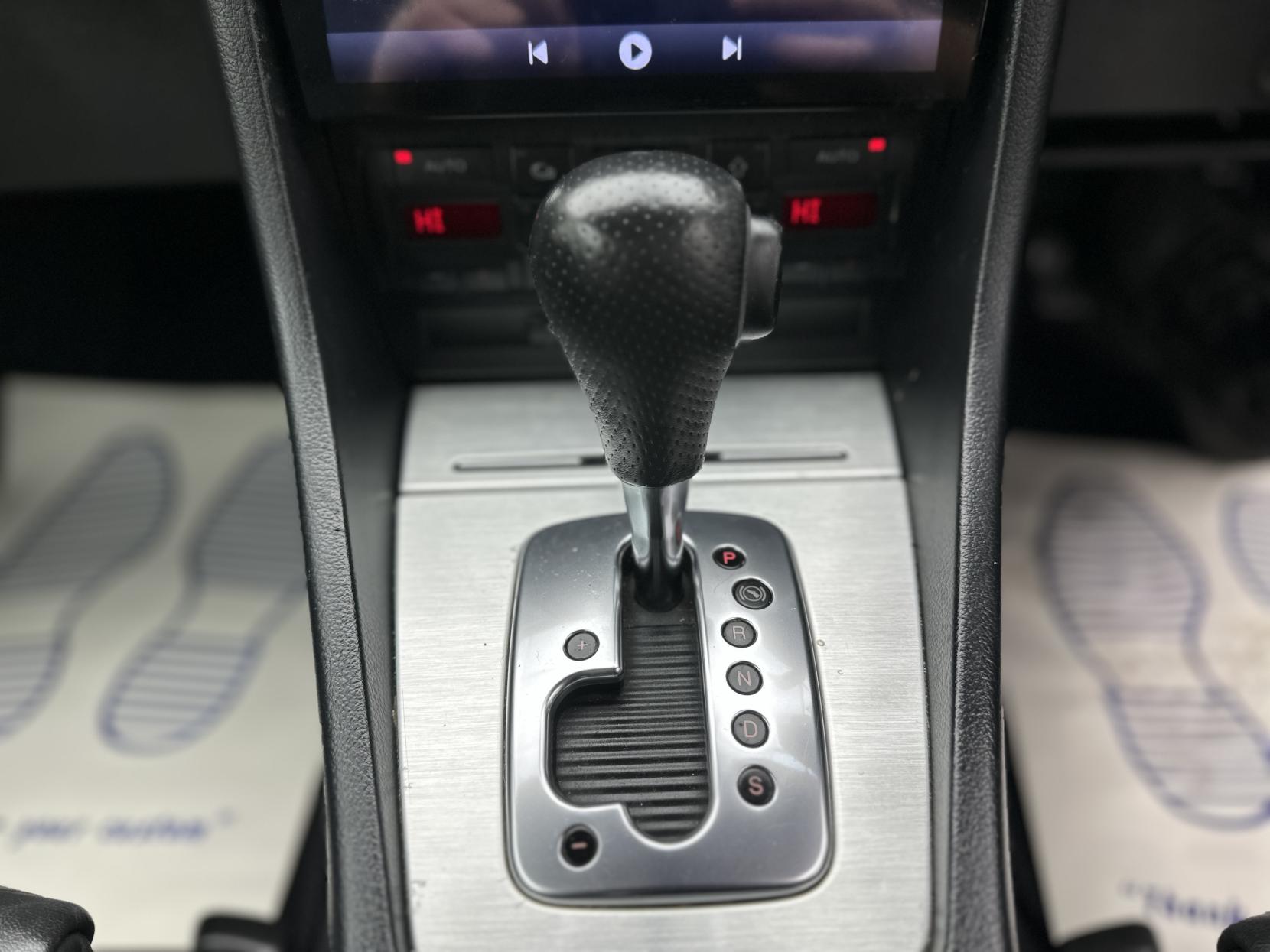 Audi A4 Cabriolet 2.0 TFSI S line Special Edition Convertible 2dr Petrol Multitronic (199 g/km, 197 bhp)