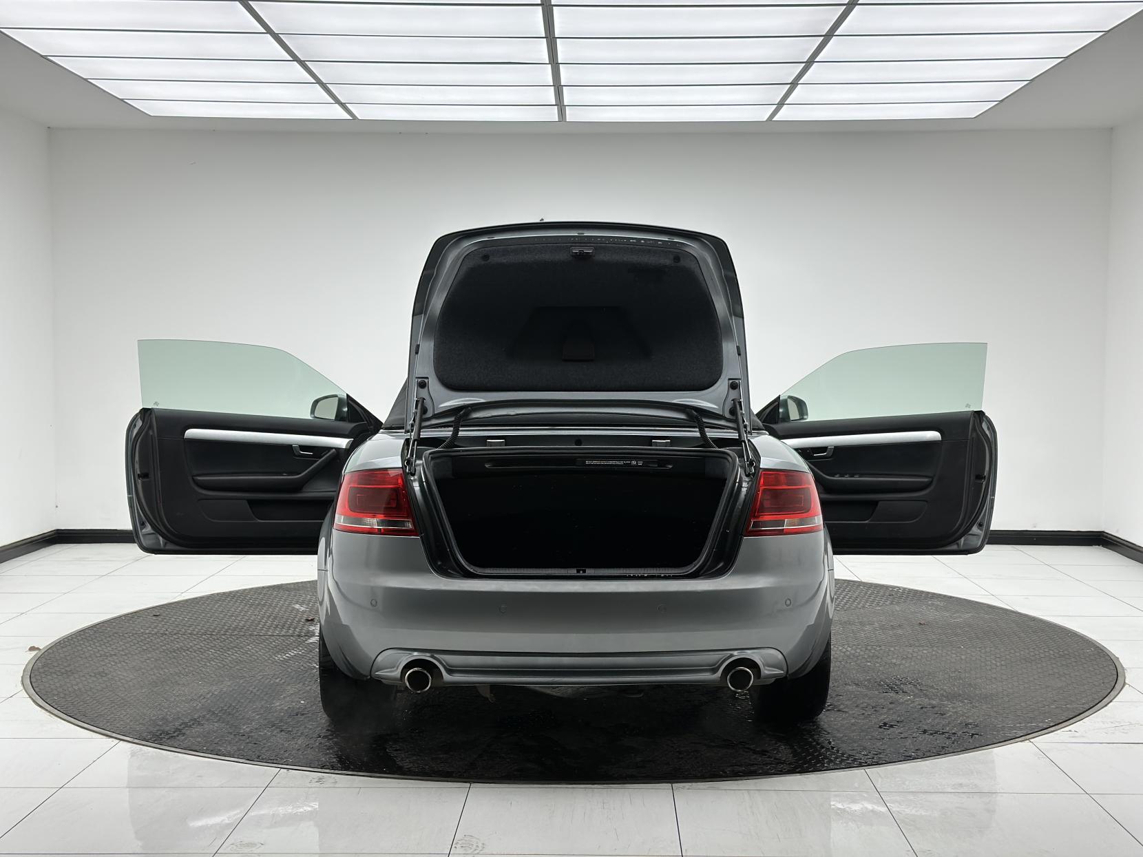 Audi A4 Cabriolet 2.0 TFSI S line Special Edition Convertible 2dr Petrol Multitronic (199 g/km, 197 bhp)