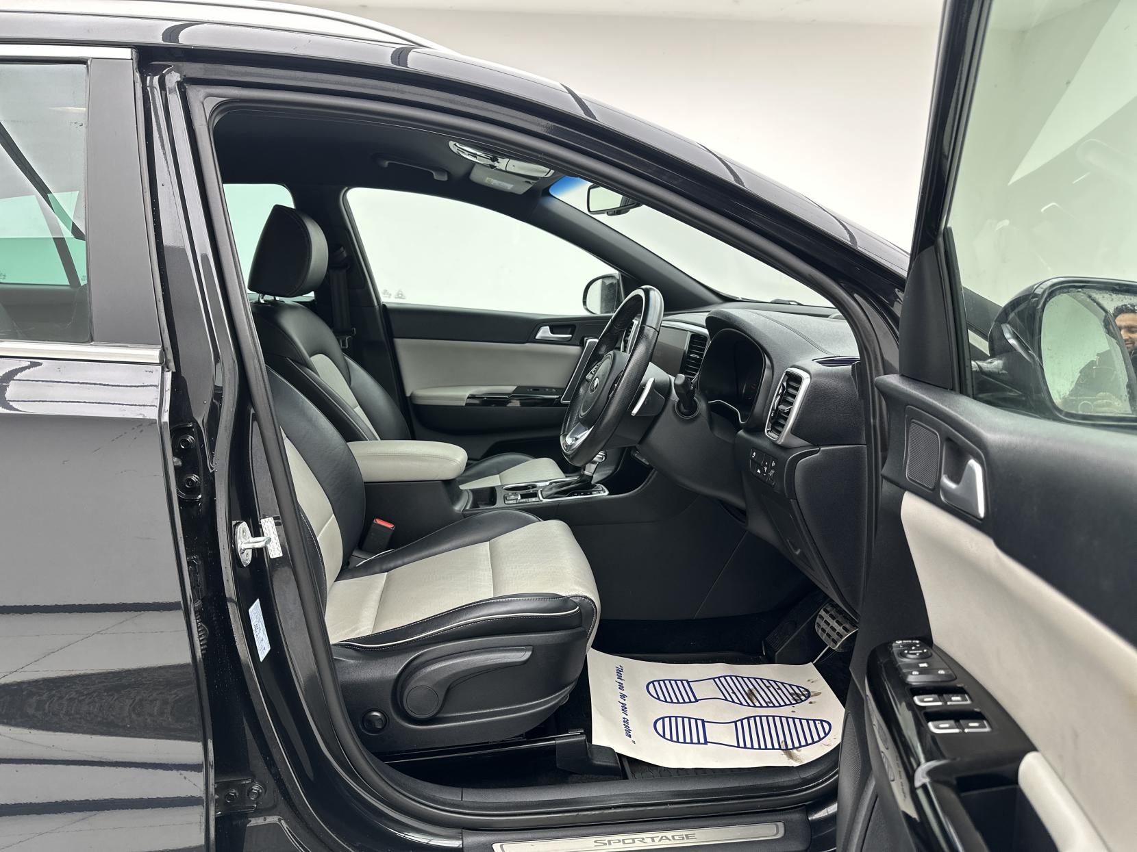 Kia Sportage 1.6 CRDi MHEV GT-Line SUV 5dr Diesel Hybrid DCT AWD Euro 6 (s/s) (134 bhp)