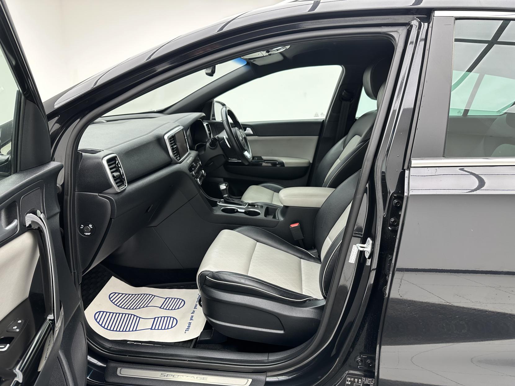 Kia Sportage 1.6 CRDi MHEV GT-Line SUV 5dr Diesel Hybrid DCT AWD Euro 6 (s/s) (134 bhp)