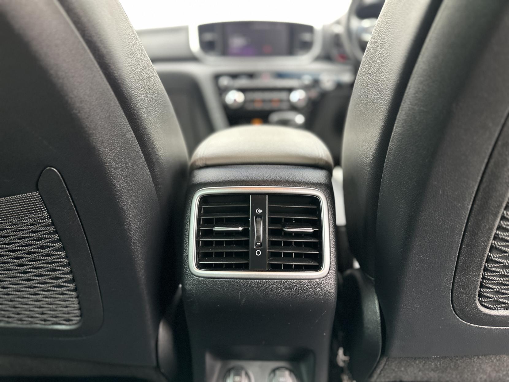 Kia Sportage 1.6 CRDi MHEV GT-Line SUV 5dr Diesel Hybrid DCT AWD Euro 6 (s/s) (134 bhp)