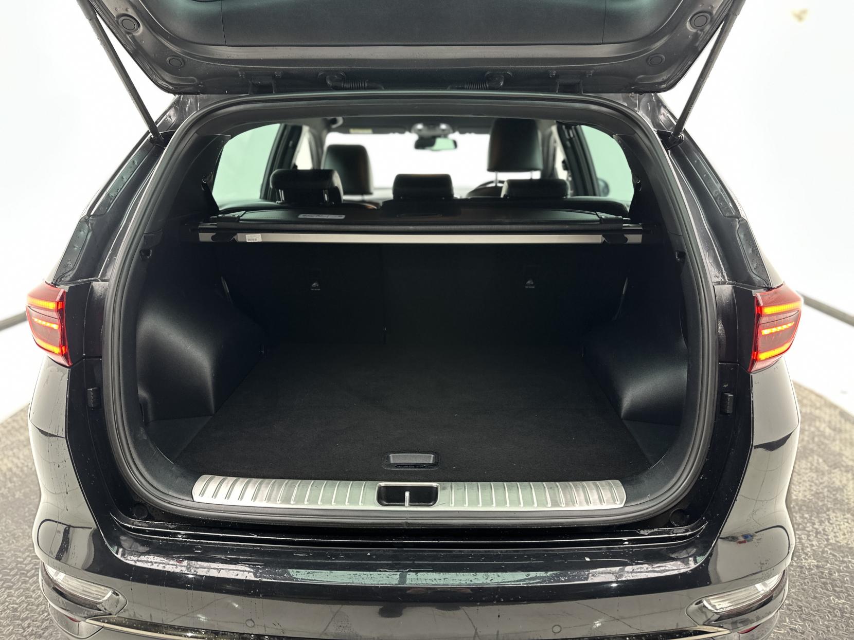 Kia Sportage 1.6 CRDi MHEV GT-Line SUV 5dr Diesel Hybrid DCT AWD Euro 6 (s/s) (134 bhp)