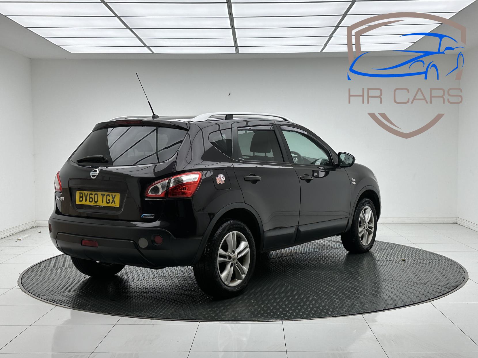 Nissan Qashqai 1.5 dCi n-tec SUV 5dr Diesel Manual 2WD Euro 4 (106 ps)