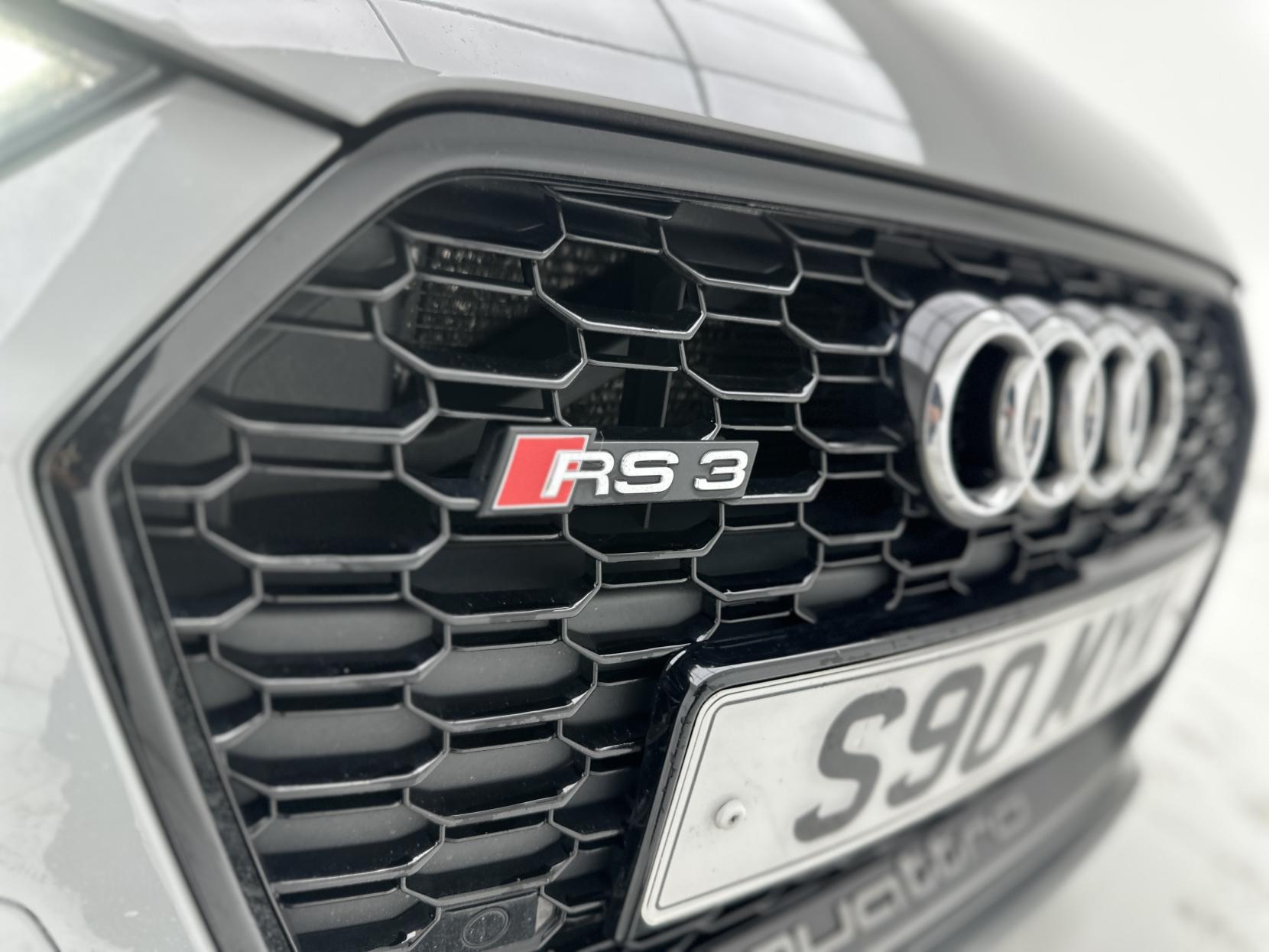 Audi RS3 2.5 TFSI Saloon 4dr Petrol S Tronic quattro Euro 6 (s/s) (400 ps)