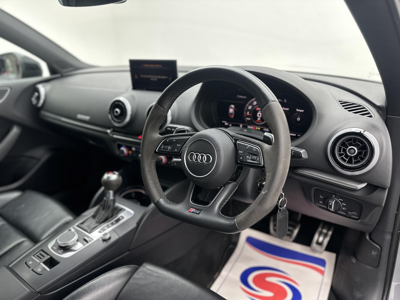 Audi RS3 2.5 TFSI Saloon 4dr Petrol S Tronic quattro Euro 6 (s/s) (400 ps)