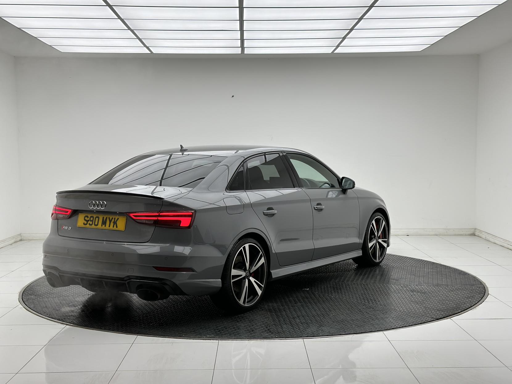 Audi RS3 2.5 TFSI Saloon 4dr Petrol S Tronic quattro Euro 6 (s/s) (400 ps)