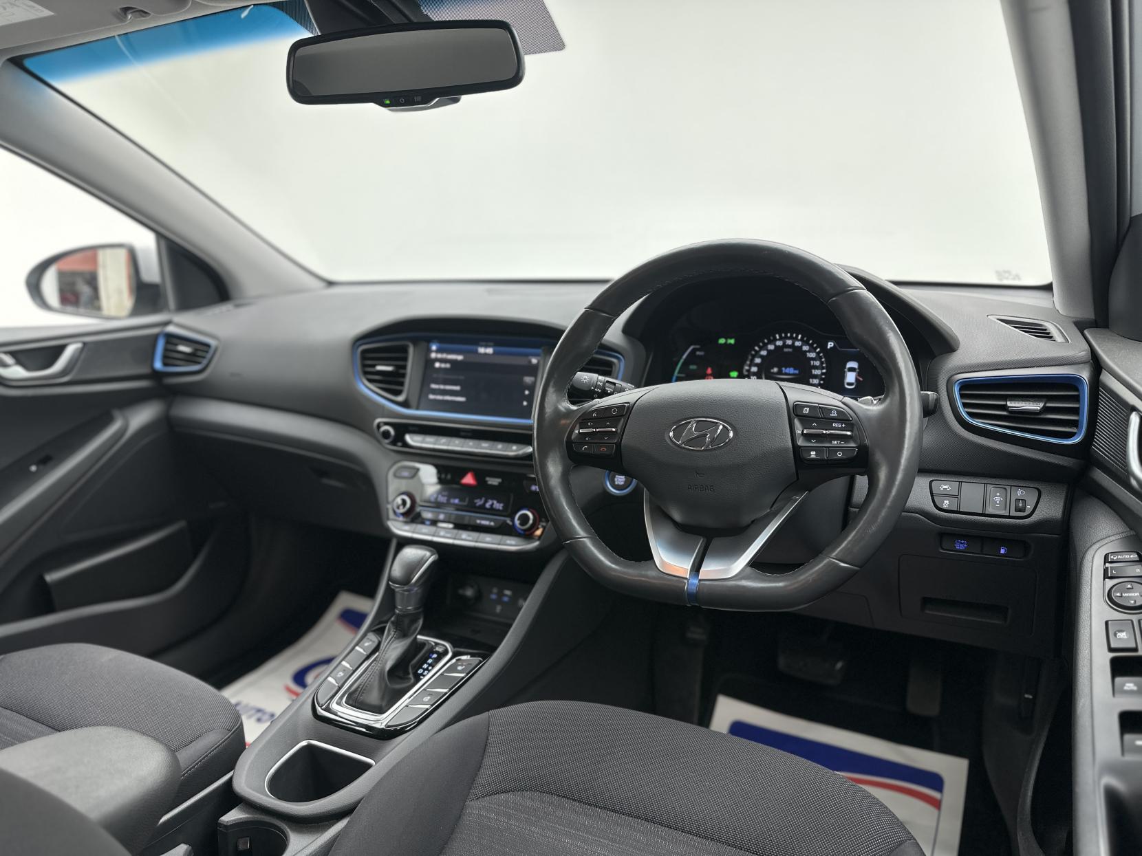 Hyundai IONIQ 1.6 h-GDi GPF Premium Hatchback 5dr Petrol Hybrid DCT Euro 6 (s/s) (141 ps)